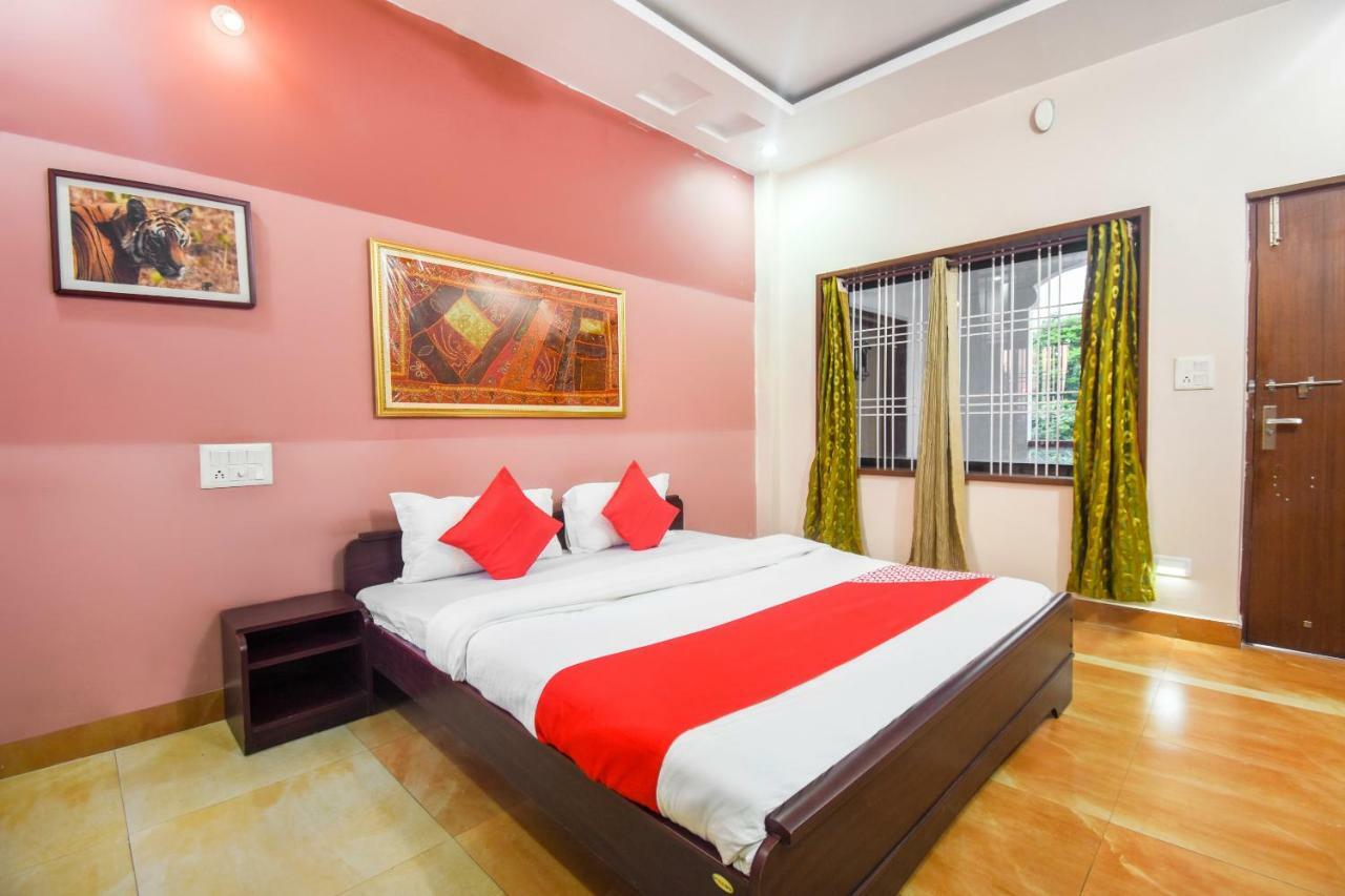 Oyo 47464 Hotel The Country Club Bilaspur  Exterior photo